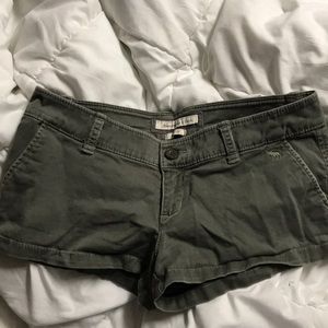 A & F stretch shorts